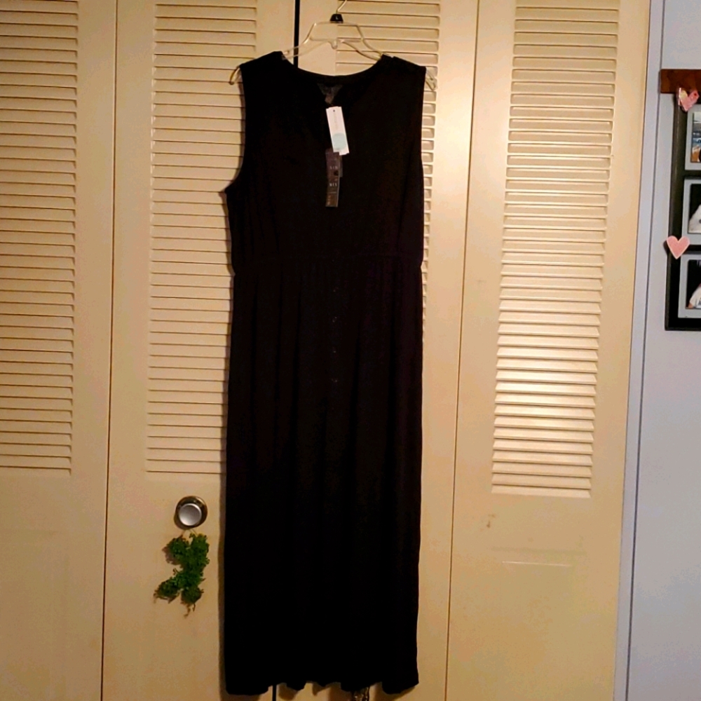 Long maxi dress with button and pocket detail